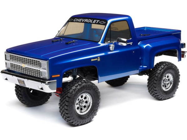 Axial SCX10 III Base Camp 1:10 4WD Chevy K10 1982 RTR (modrý)