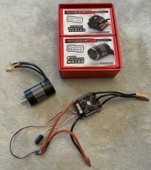 (R01263) Combo Robitronic Razer Eight Brushless 150A 4274 2000kV (4)