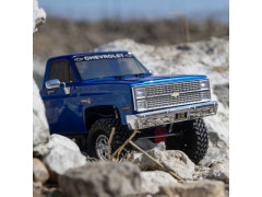 Axial SCX10 III Base Camp 1:10 4WD Chevy K10 1982 RTR (modrý)