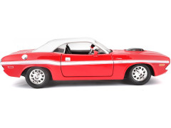 (MA-31263) Maisto Dodge Challenger R/T Coupe 1970 1:24 (9)