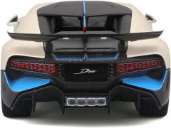 (MA-31526W) Maisto Bugatti Divo 1:24 bílá metalíza (10)