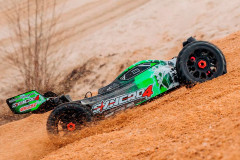 Corally Syncro-4 Buggy 4WD 3-4S RTR (zelená)