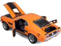 Maisto Ford Mustang Mach 1 1970 1:18 oranžová