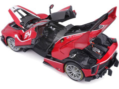 Bburago Signature Ferrari FXX-K EVO 1:18 červená (5)