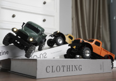 UDIRC Suzuki Jimny UCX2402 1:18 RTR (zelený) (1)