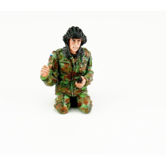 (TOR285139) 1:16 půlfigurka ruského střelce tanku T-90, ručně malovaný