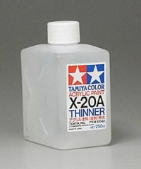 (81040) Ředidlo pro akrylové barvy Tamiya (250ml)