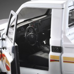 (KB48615A) Kokpit pro karoserii Toyota LC70